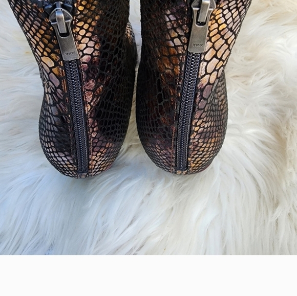 Artemis metallic leather reptile pattern ankle boots 41/10 - Picture 15 of 16